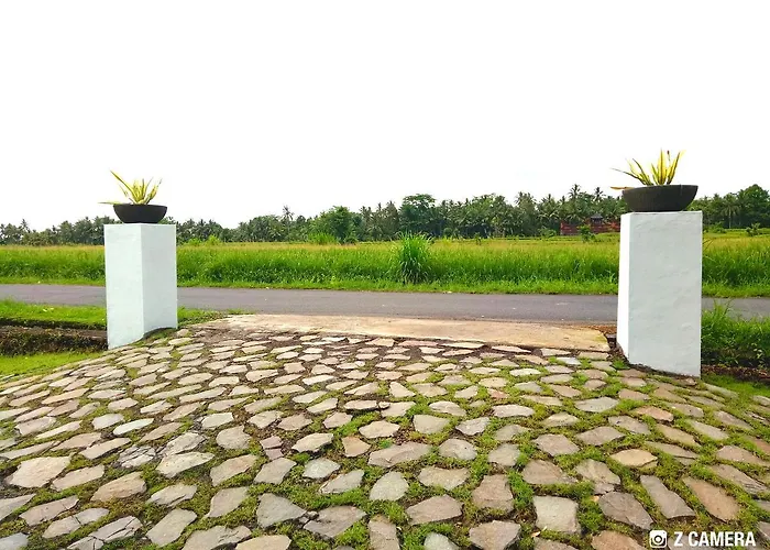 Amara Giri I Villa