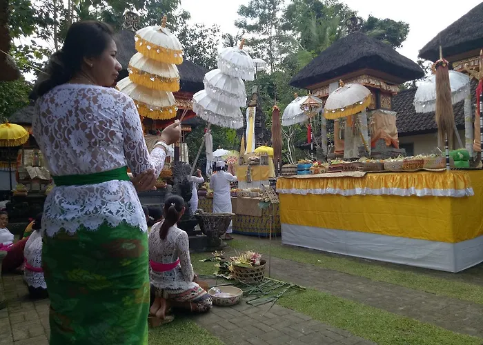 Amara Giri I Villa