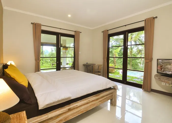 Villa Amara Giri I *