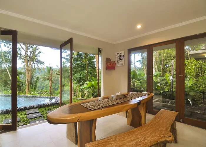 Amara Giri I Villa