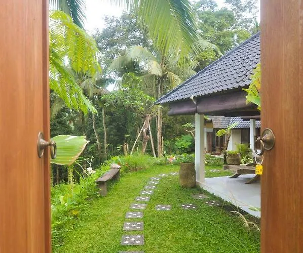 Villa Amara Giri I *